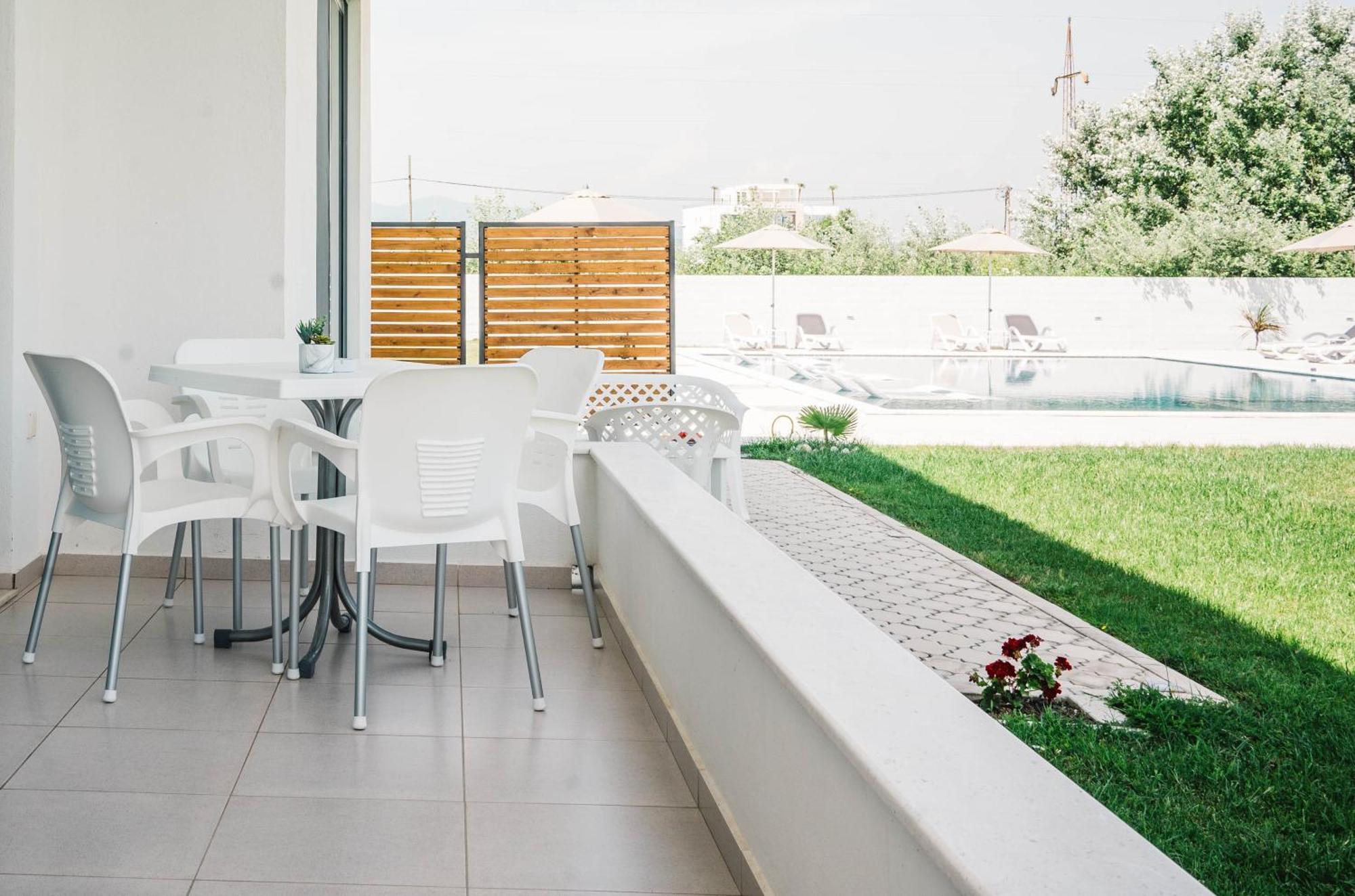 Apartments Antique Улцинь Экстерьер фото