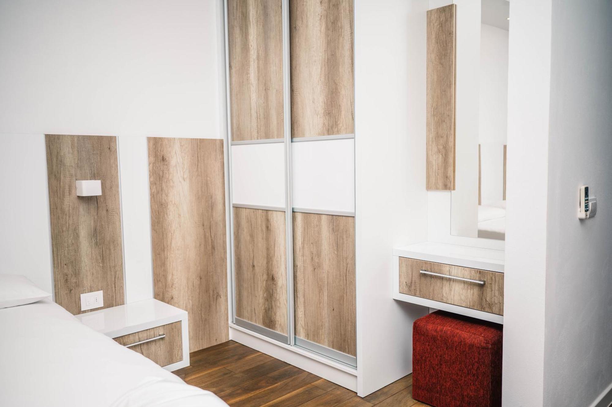 Apartments Antique Улцинь Экстерьер фото